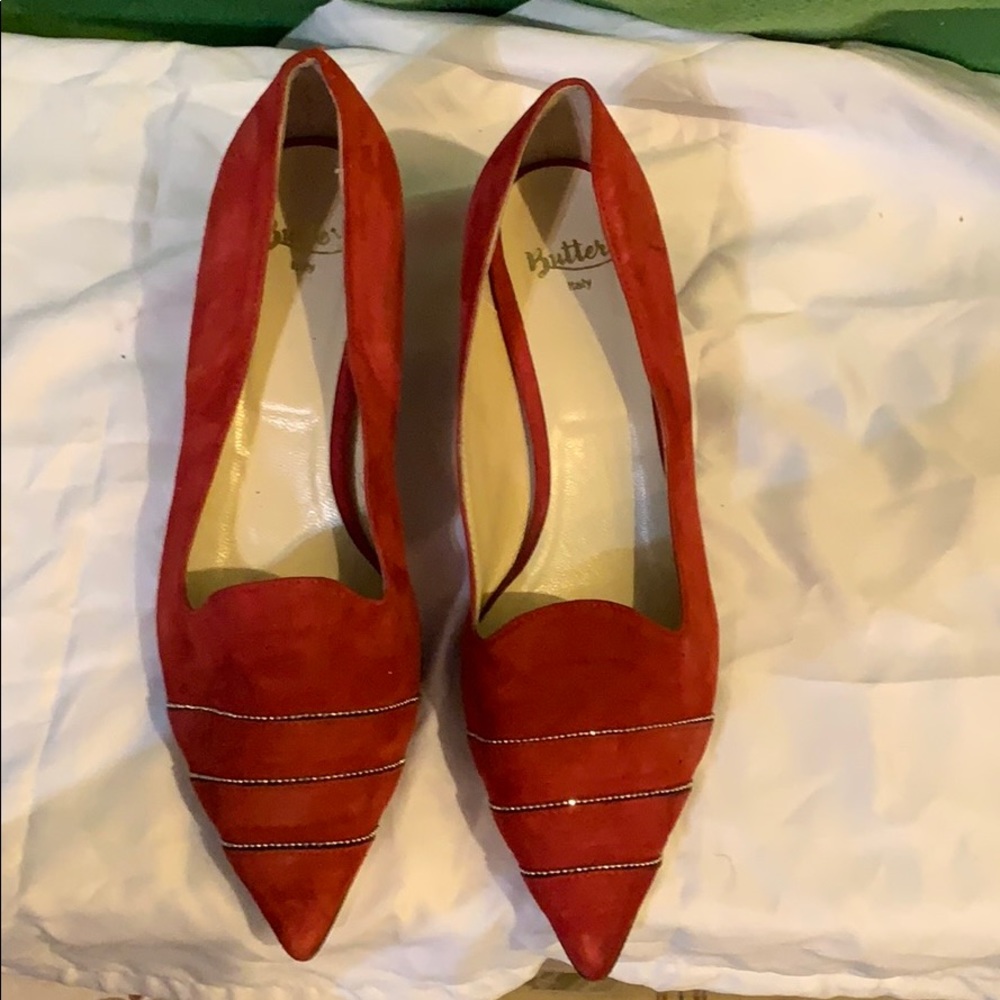 Italian made low heel red pumps